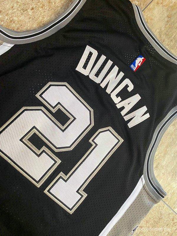 Men's Tim Duncan Black Retro Classic Team Jersey