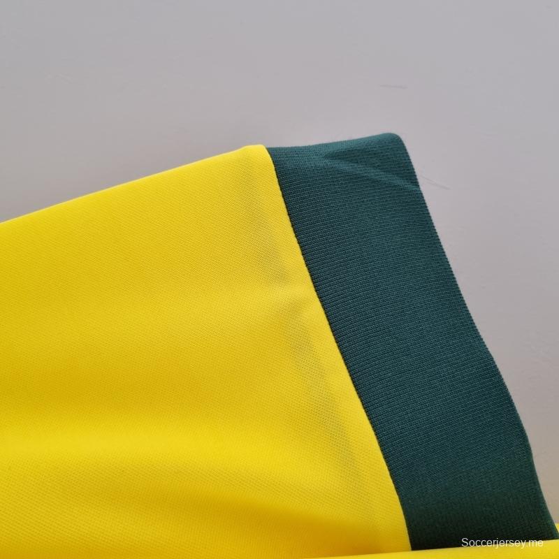 قميص البرازيل الرجعية لكرة القدم الأساسي للبرازيل 1970
