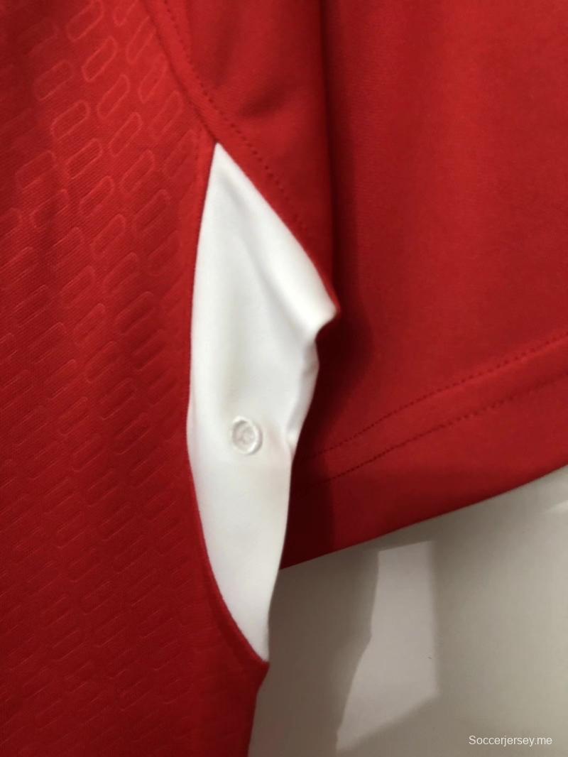 قميص كرة القدم الأساسي لليفربول 04/05 ريترو 04/05
