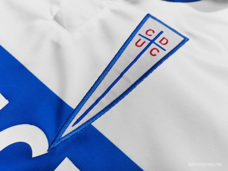 قميص نادي ديبورتيفو ديبورتيفو يونيفرسيداد كاتوليكا للأطفال 2021/22 ريترو 2021/22
