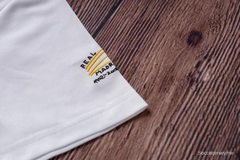 قميص ريترو 01/02 ريال مدريد الأساسي في دوري الأبطال (بدون راعي)
