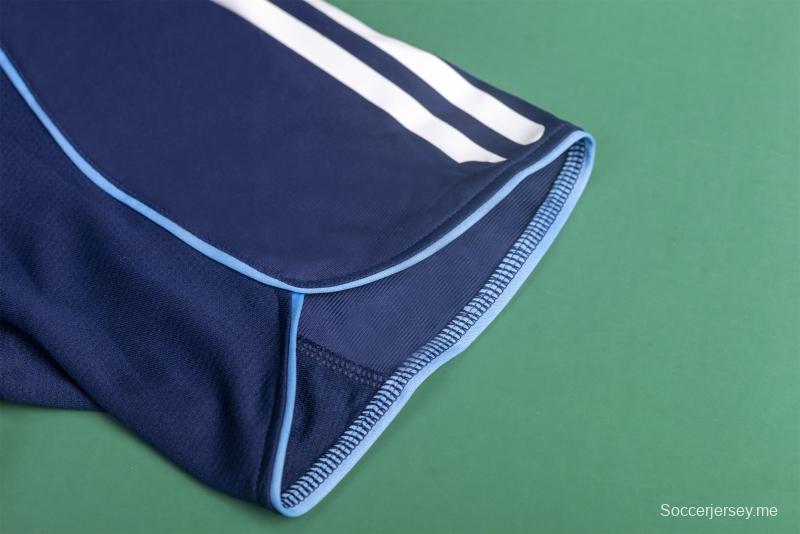 قميص كرة القدم RETRO 05/06 ريال مدريد خارج ملعبه
