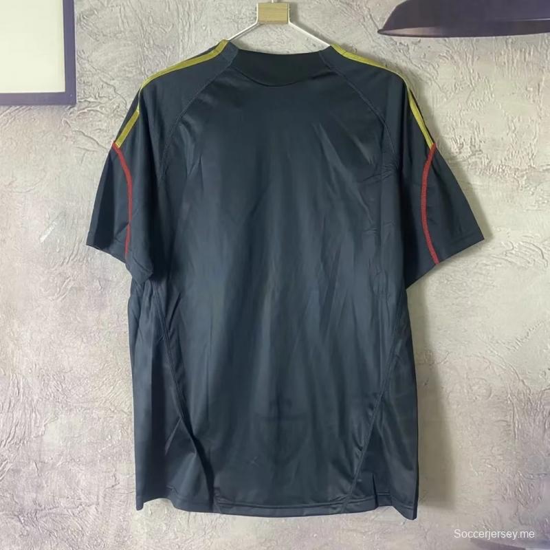 قميص ليفربول الرجعية 09/10 خارجي ريترو 09/10 ليفربول
