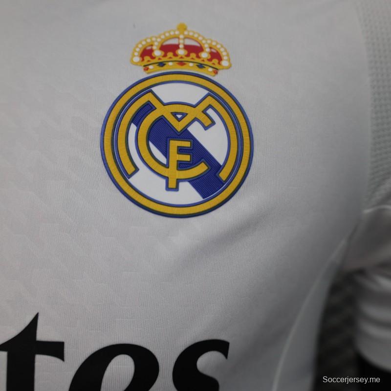 نسخة اللاعب 24/25 قميص ريال مدريد 24/25 ريال مدريد
