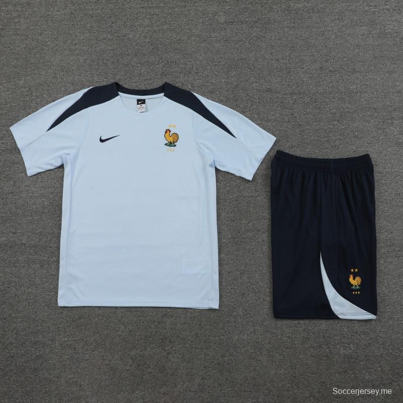 2024 فرنسا 2024 قميص بأكمام قصيرة قطن أزرق فاتح + شورت قطني أزرق فاتح
