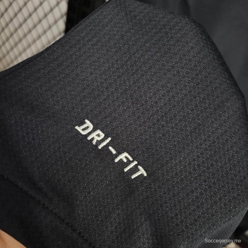 قميص يوفنتوس 12/13 ريترو 12/13 قميص يوفنتوس الأسود خارجي
