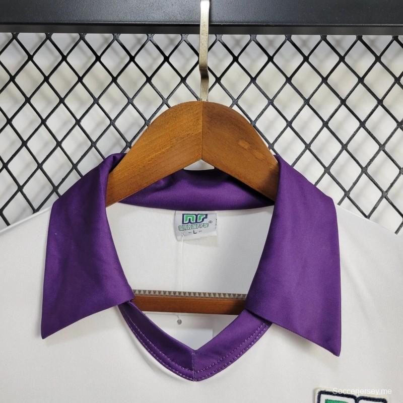 قميص ريترو 84/85 ACF فيورنتينا خارج الديار أبيض اللون
