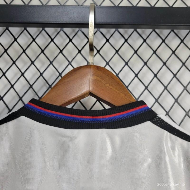 قميص فريق بايرن ميونيخ 1996/98 ريترو ذهاباً وإياباً
