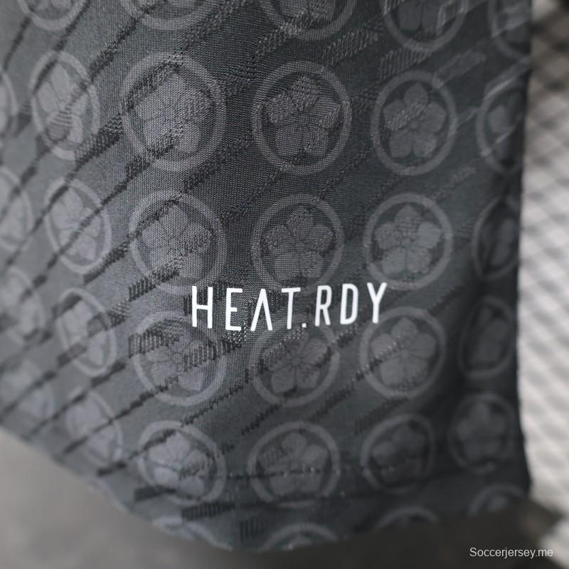 نسخة اللاعب 2024 قميص ياباني طراز 2024 زهرة البرقوق والسيف باللون الأسود
