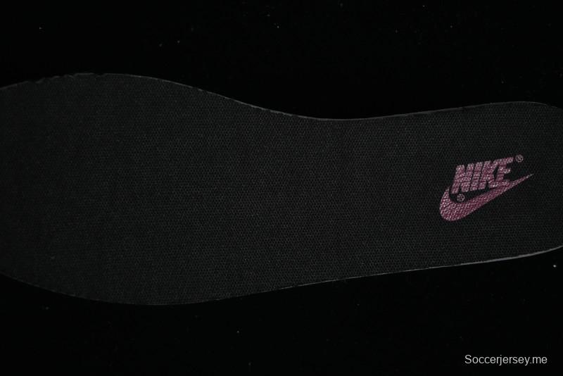 Nike SB Dunk Low Custom Collaboration Otomo Katsuhiro x Nike SB Dunk Low "Steamboy OST" - CT0856-102