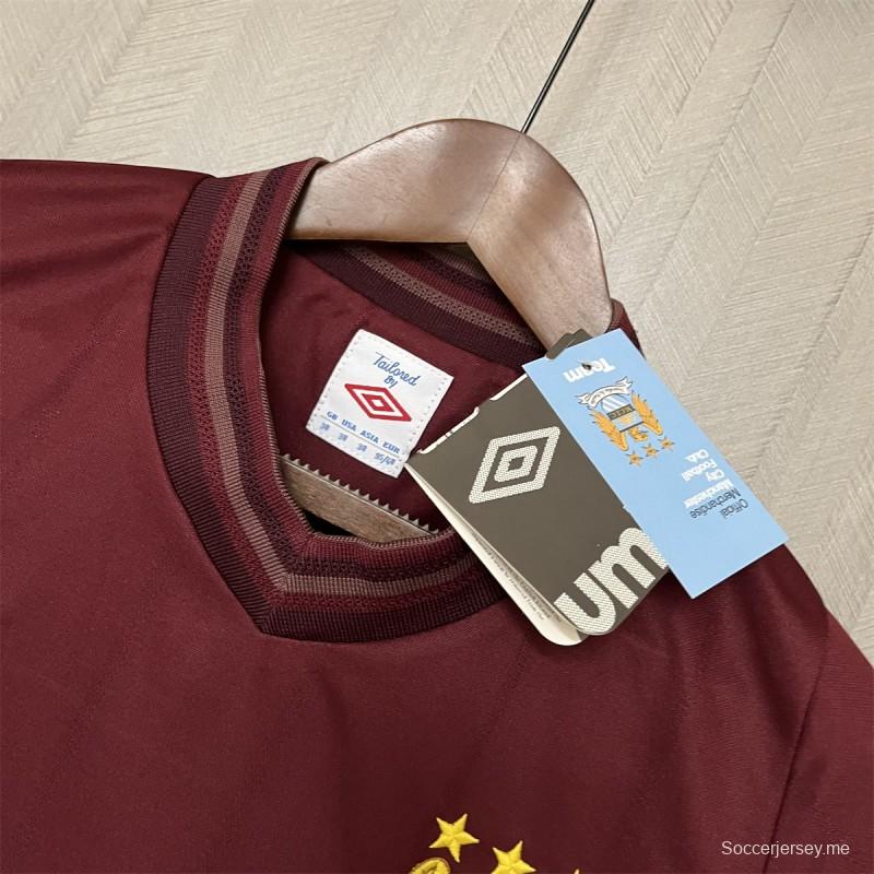 2012/13 2012/13 قميص مانشستر سيتي الريترو خارج ملعبه