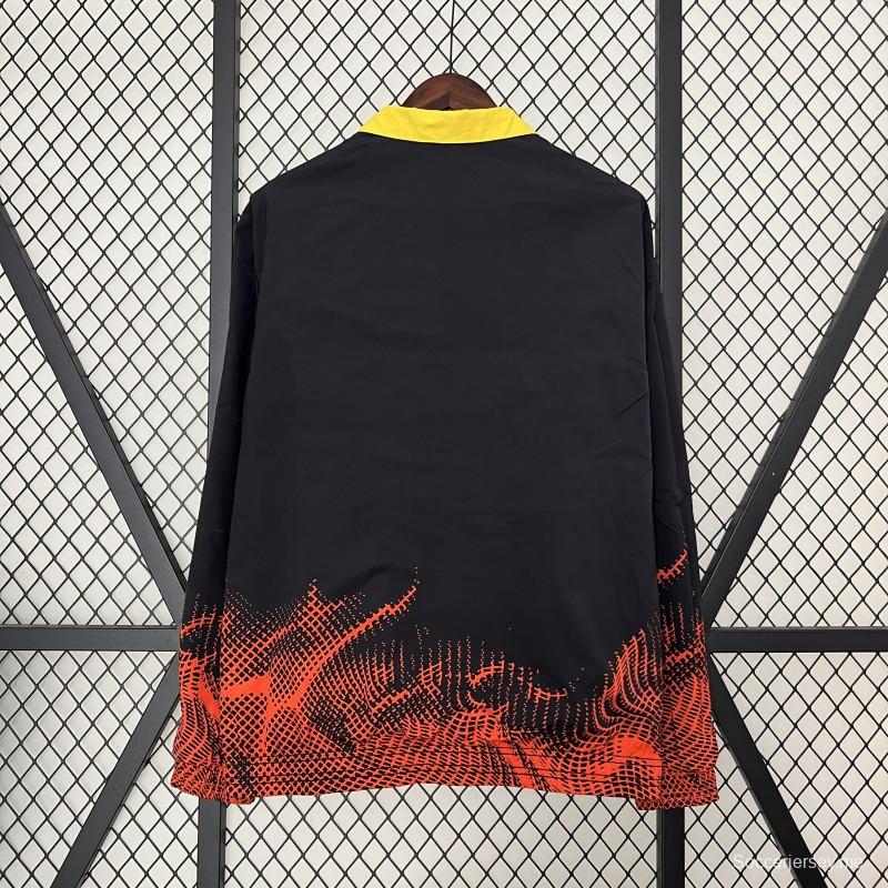 24/25 سترة ريـال مدريد صفراء/حمراء عاكسة قابلة للرياح