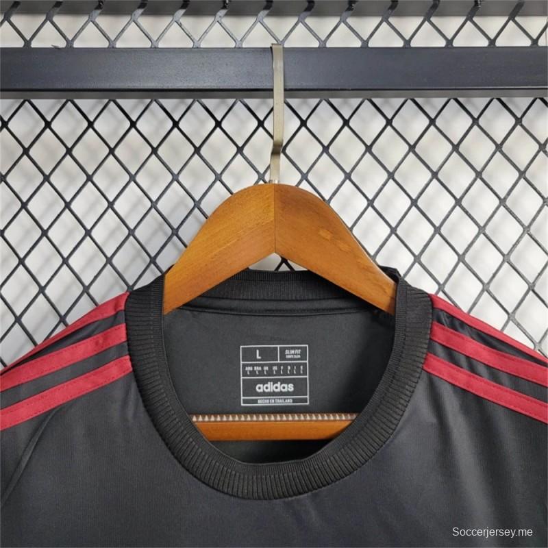 25/26 قميص تدريب مانشستر يونايتد للعام الجديد 25/26 زي موحد ببدلة رسمية