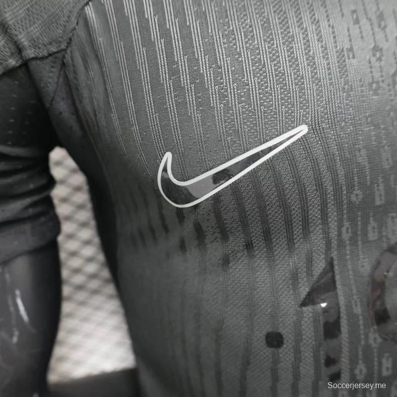 25/26 نسخة اللاعب 25/26 قميص نادي الاتحاد 2 مباريات خارج أرضه