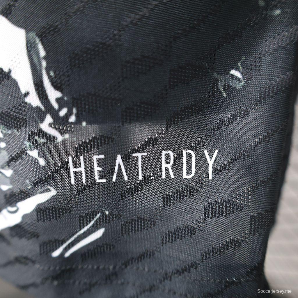 2025/26 نسخة اللاعب الياباني 2025/26 لاعب اليابان فقط في اليابان نيجو- جيرسي