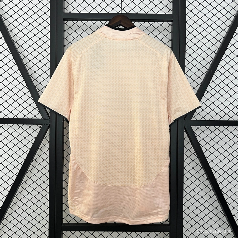 03/04 قميص يوفنتوس الرجعي ذهاباً وإياباً