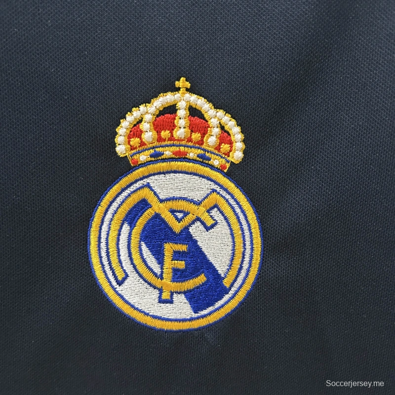 03/04 قميص ريترو ريال مدريد ريترو خارج الديار 03/04