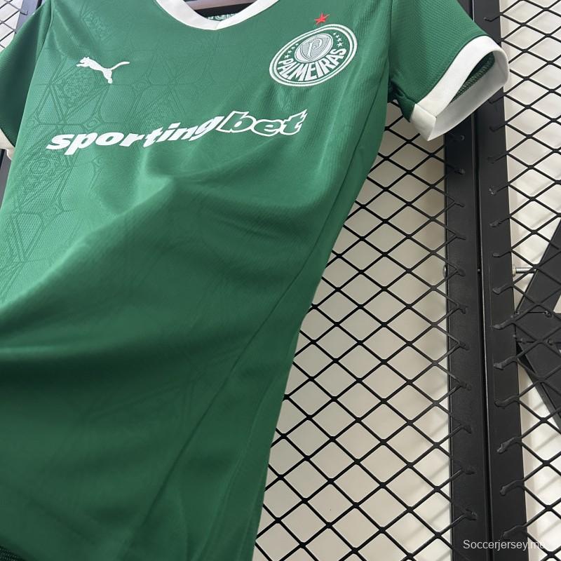 25/26 قميص بالميراس للسيدات على أرضه