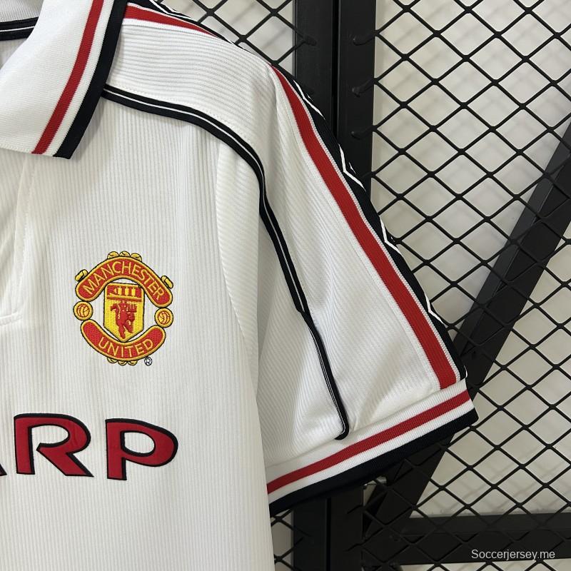 الإصدار التذكاري لمانشستر يونايتد 98/99 ريترو مانشستر يونايتد التذكاري