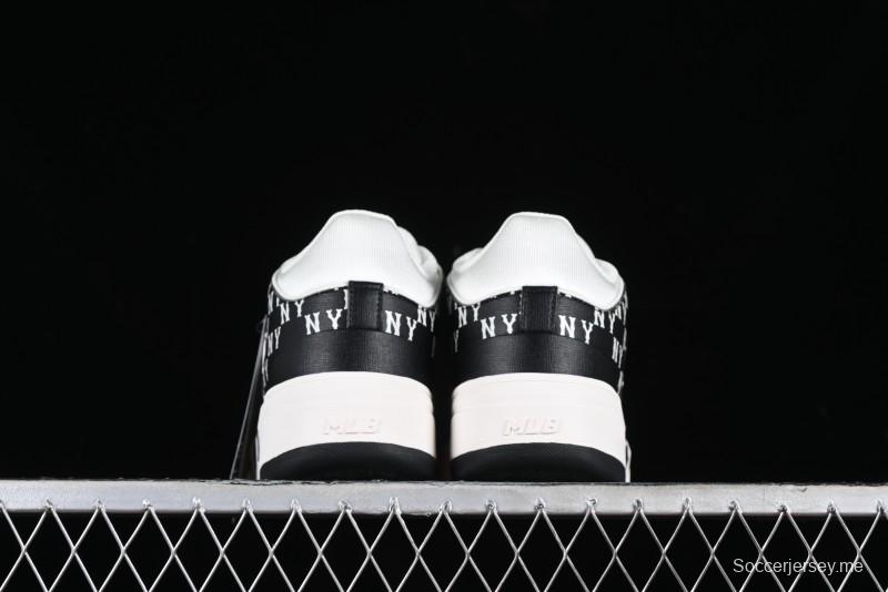 MLB Chunky Liner New York Yankees Hook & Loop Lightweight Platform Sneakers with 6cm Height Increase - 3ASXLM13N50BKS