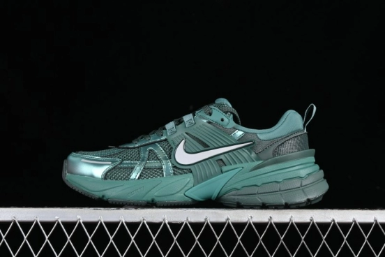 Nike V2K Runtekk 3XL Retro Low-Top Running Shoes with Shock Absorption and Anti-Slip Technology - HF5050-361