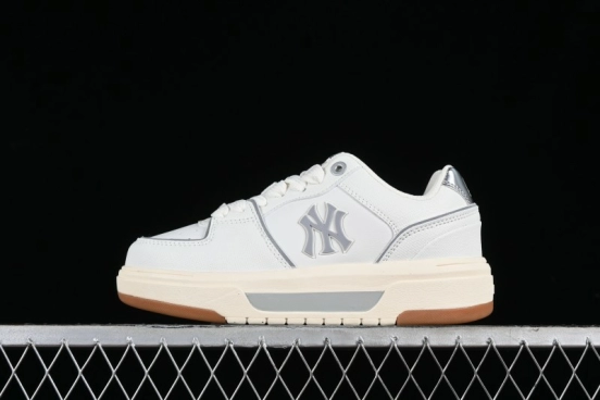 New York Yankees MLB Chunky Runner Basic Lace-Up Lightweight Casual Sneakers - 3ASXCBS4N50IVS