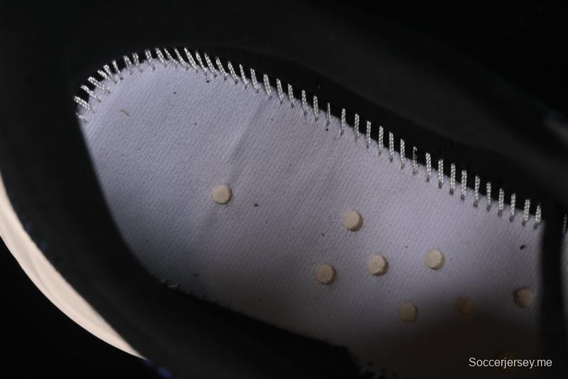 Nike Air Zoom Pegasus 35 Running Shoes with Breathable Mesh & Zoom Air Cushion - FQ7262-008