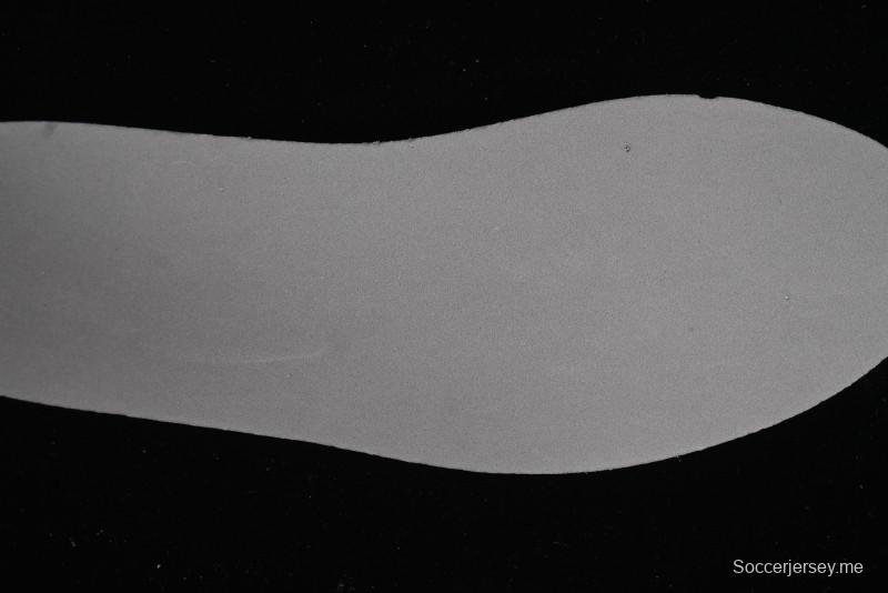 Nike V2K Runtekk 3XL Retro Low-Top Running Shoes with Shock Absorption and Anti-Slip Design - HJ7245-100