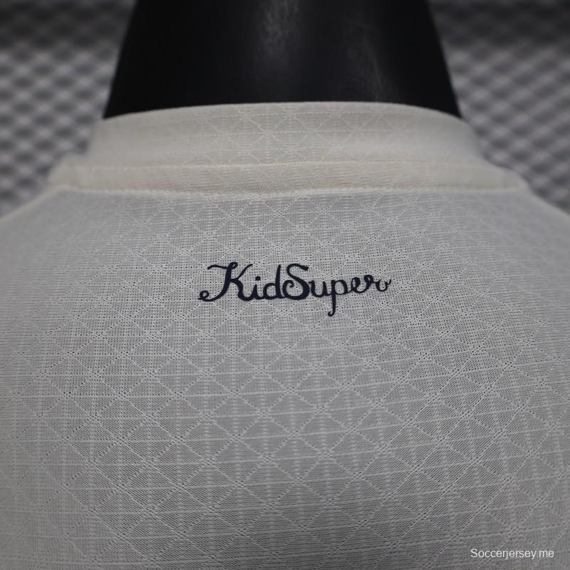 إصدار اللاعب 25/26 قميص الهلال أبيض بخطوط ذهبية