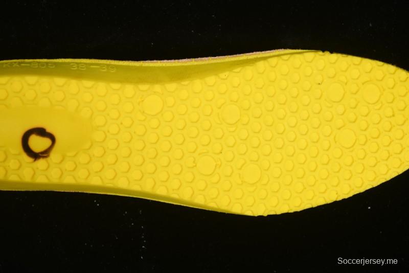 Timberland Classic High Top Yellow Boots TB010063713 Black