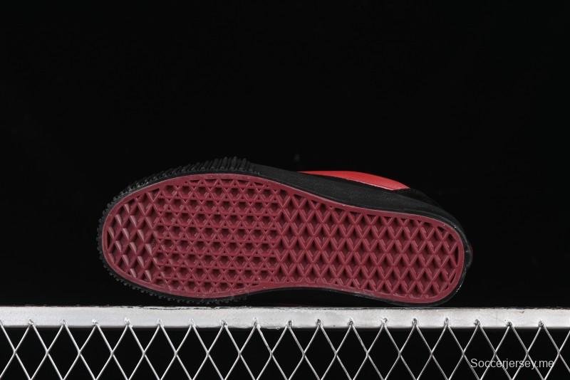 Vans Knu Skool Low Top Retro Casual Vulcanized Slip-On Shoes - VN0009QCSWE