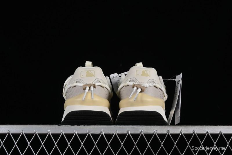 New York Yankees Chunky Runner Lace Lightweight Casual Sneakers - 3ARNCRA4N43BGS