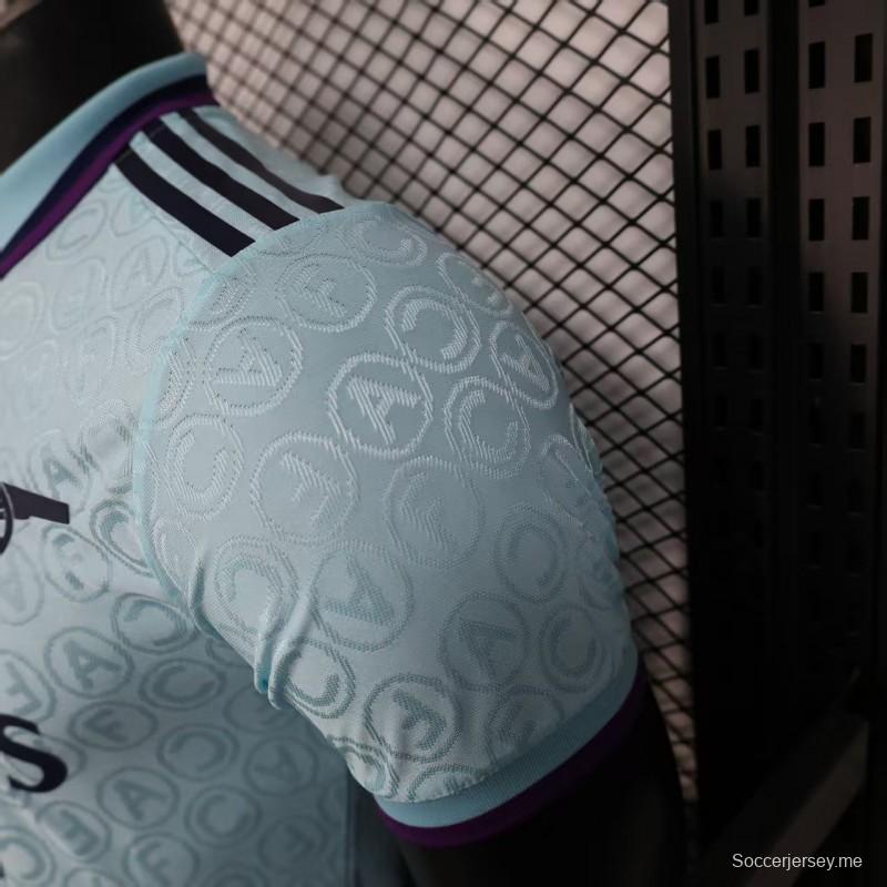 إصدار اللاعب 25/26 قميص أرسنال الأزرق الخاص 25/26