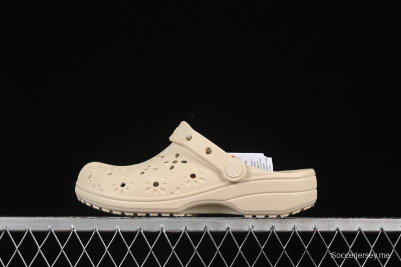 صندل كروكس كلاسيك كلوغ الشاطئي ثنائي الاتجاه ذو فتحات تهوية - B.D4