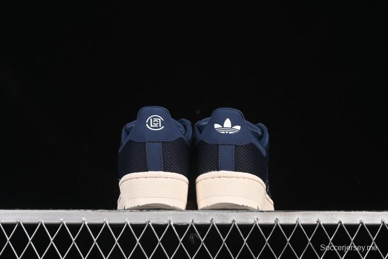 حذاء رياضي كاجوال بحافة مسننة من أديداس كلوت × سوبرستار شيل تو في تصميم حافة مسننة - IH3644