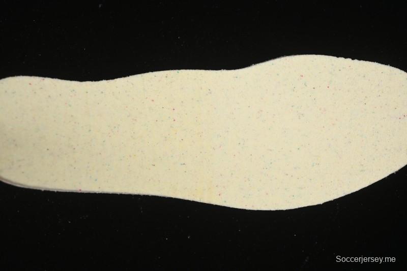 أديداس اورجينال جازيل اورجينال حذاء رياضي كاجوال داخلي ريترو بتصميم مضاد للانزلاق ومتين - JQ0010