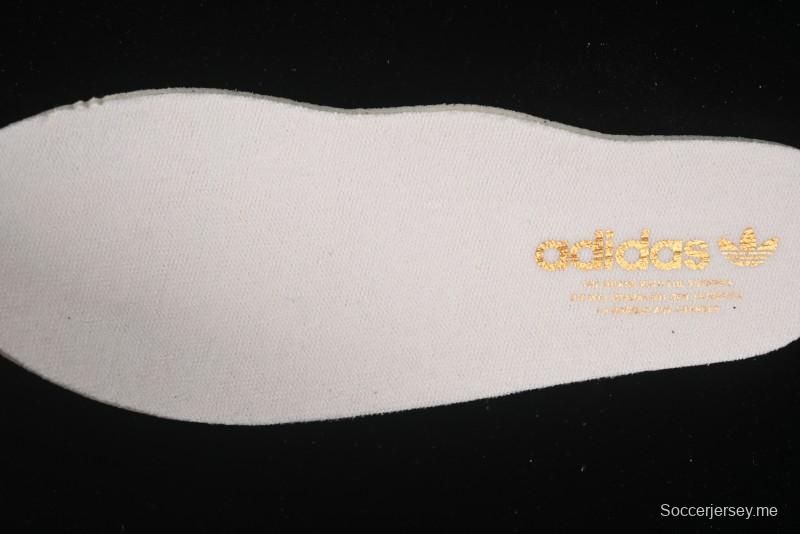 أديداس سامبا أو جي سنيكرز كاجوال من أديداس - KI5719