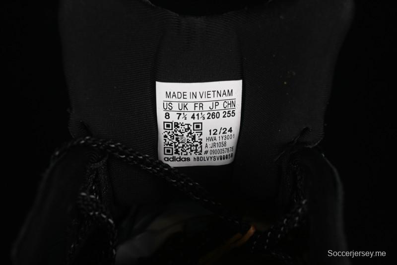 حذاء الجري لايتبليز مير JR1058 من أديداس لايتبليز مير JR1058