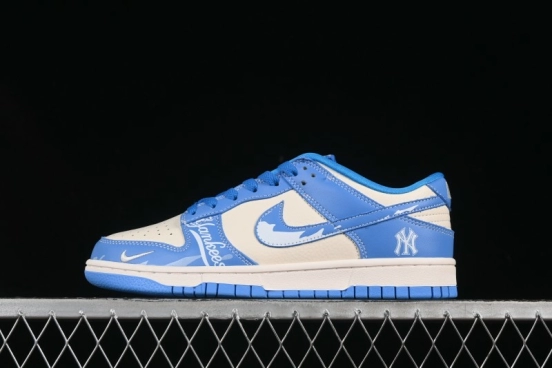 حذاء تزلج نايك SB Dunk Low MLB باللون الأزرق والأبيض والأزرق والأزرق سويوش الذكرى السنوية حذاء تزلج كاجوال منخفض علوي مخصص - KK1333-036
