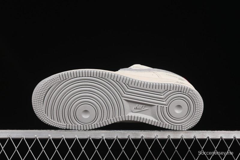 حذاء نايك اير فورس 1 '07 المنخفض من نايك اير فورس 1 '07 LV Collaboration باللون الرمادي الدنيم سووش سنيكرز كاجوال - XX3168-135