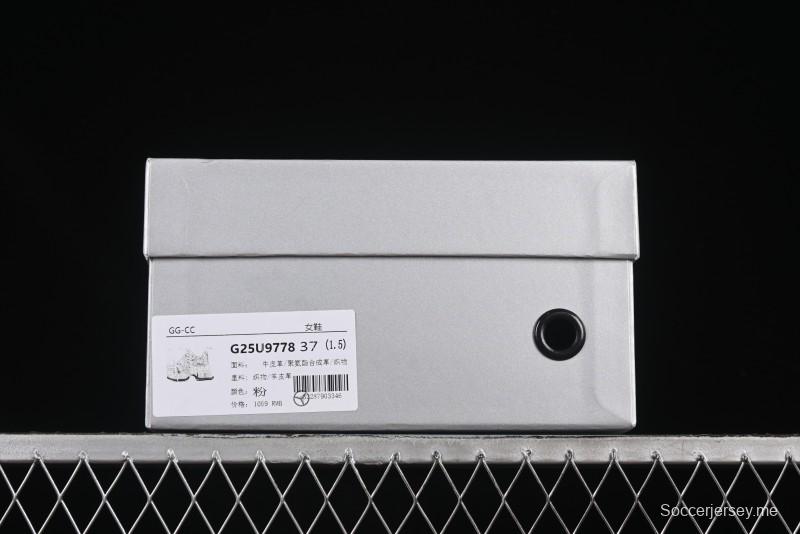 حذاء رياضي بأربطة بيضاء مجوفة بأربطة مجوفة من GG-CC Starry Sky باللون الأبيض مع زيادة ارتفاع 5 سم - G25U9778