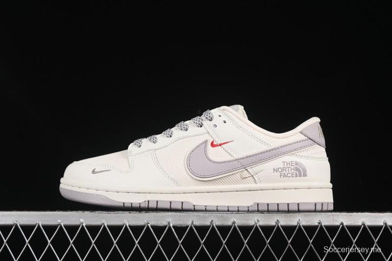 حذاء تزلج نايك SB Dunk Low The North Face Collaboration إصدار الذكرى السنوية المخصص للتزلج المنخفض من نايك SB Dunk Low The North Face - SC9207-413