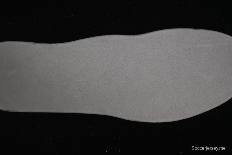 حذاء ماراثون الجري زوم فوميرو 5 ريترو ماراثون من نايك بنعل سميك وتوسيد - HV4294-009