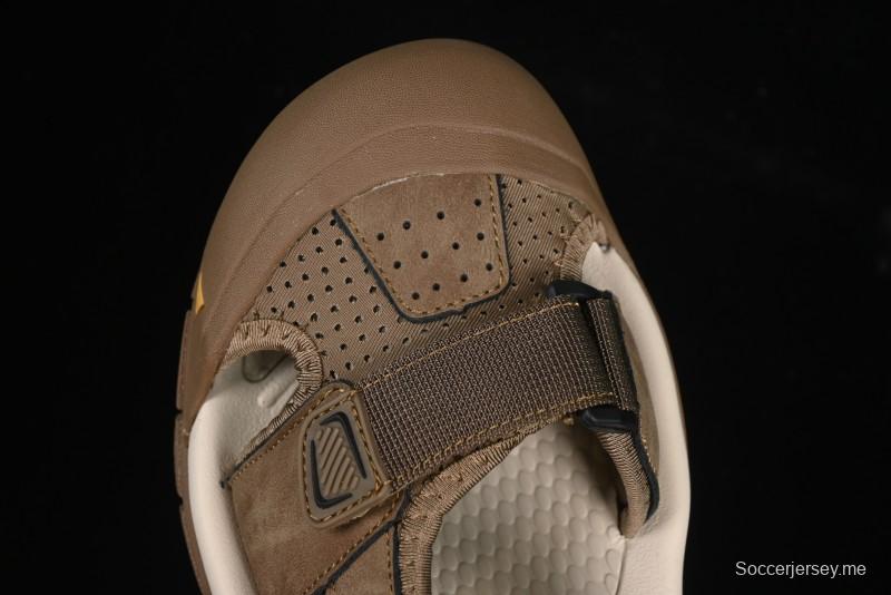 صندل صيفي مغلق بمشبك وحلقة مقاومة للانزلاق 63602601003 من إيكو كومفورت سبيد كومفورت 63602601003