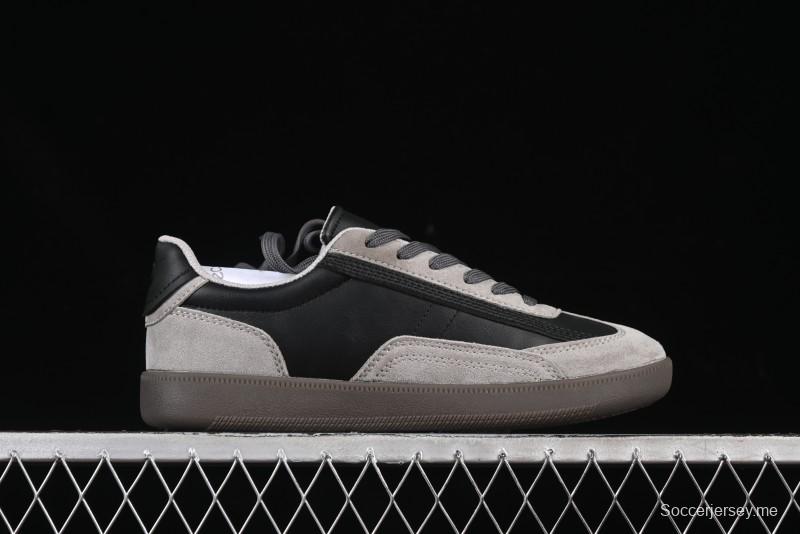 حذاء رياضي رجالي من سلسلة كاجوال للرجال من إيكو بنعل ممتص للصدمات - 63082901001