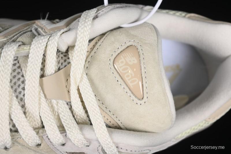 حذاء رياضي كاجوال للجري من جو فريشجودز x نيو بالانس 9060 ريترو مع توسيد أبزورب - U9060EEP