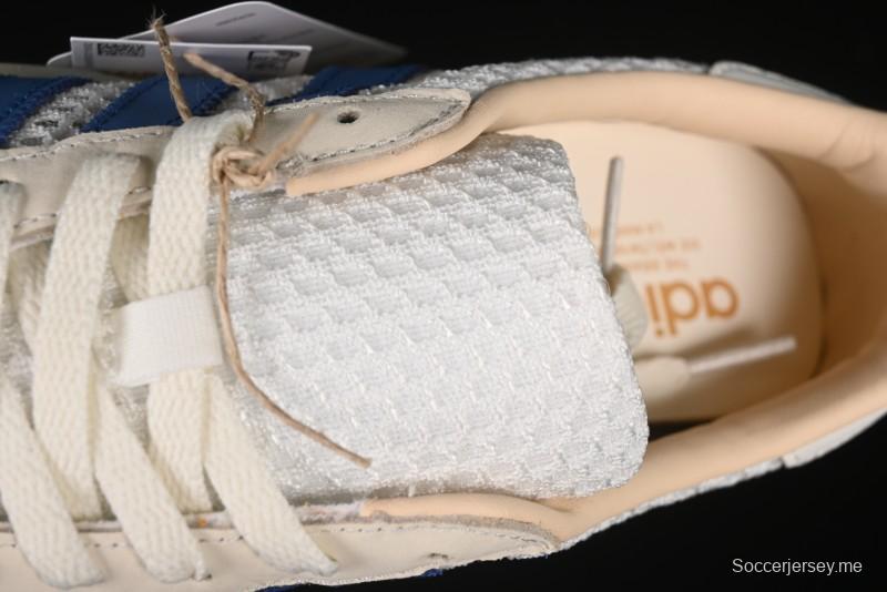 أديداس أوريجينالز جازيل من أديداس أوريجينالز حذاء رياضي كاجوال داخلي بتصميم مضاد للانزلاق ومقاوم للاهتراء - JH5419