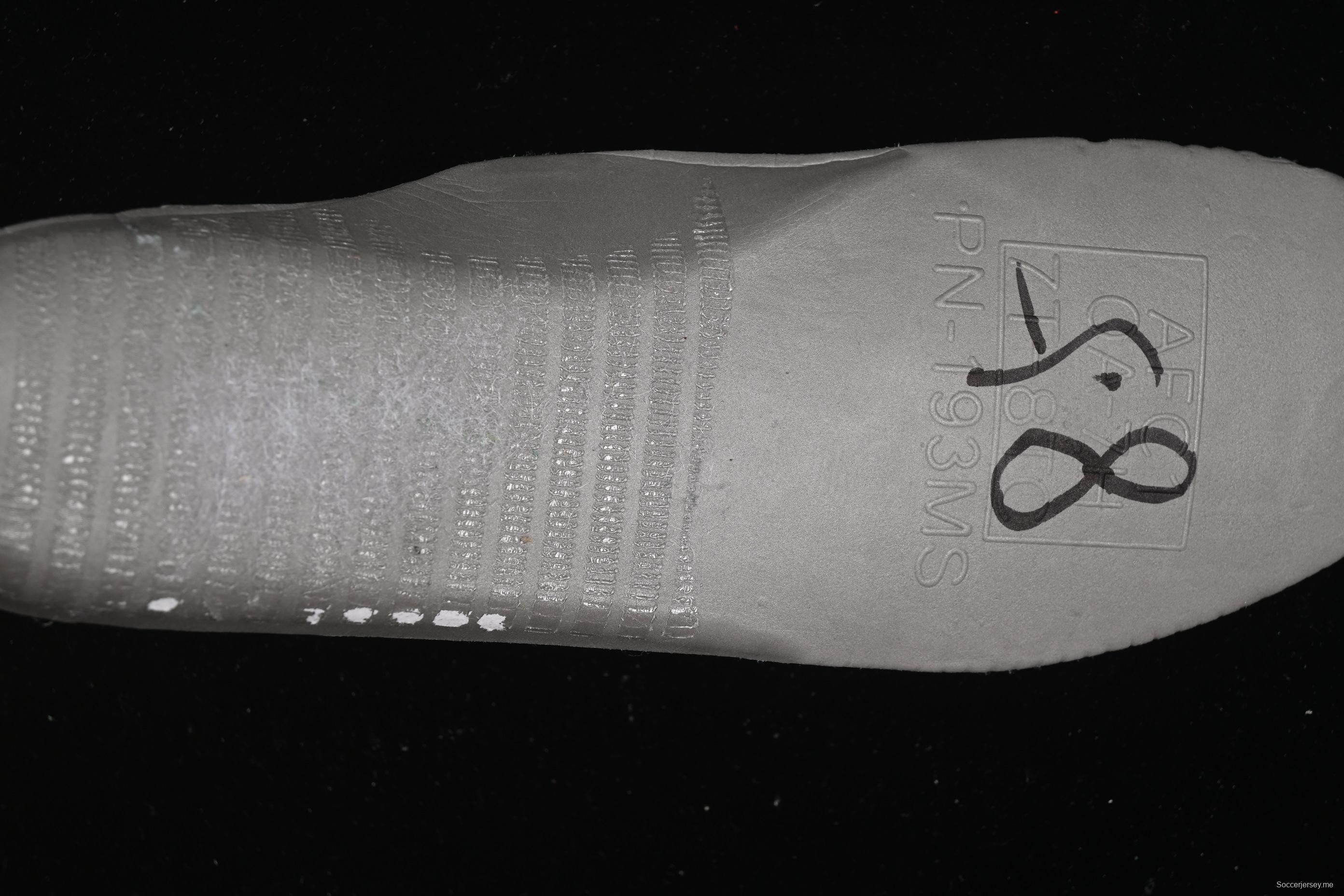 حذاء رياضي نايك اير فورس 1'07 منخفض كاجوال مع وسادة هوائية كاملة الطول - IB5722-100