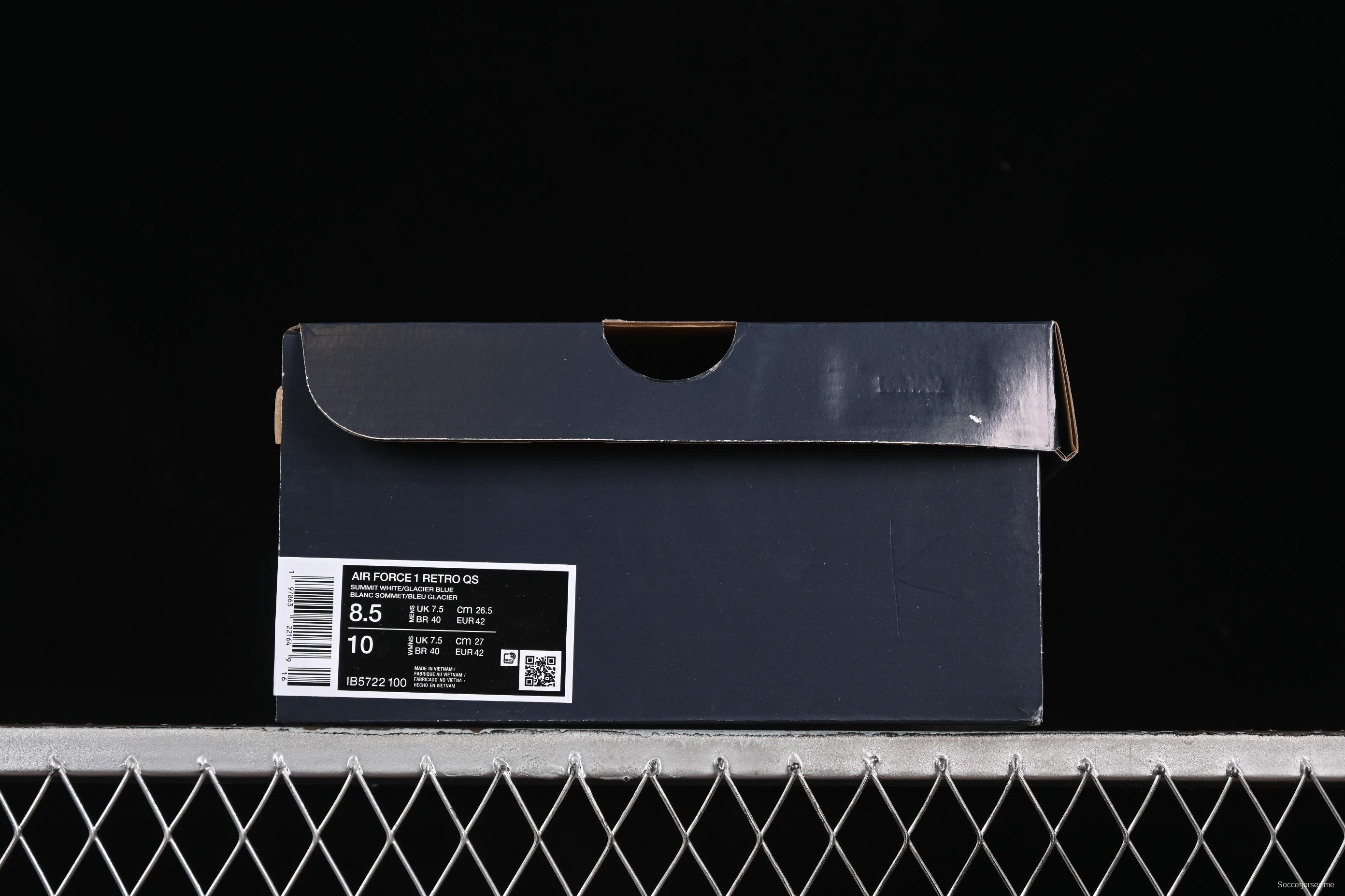 حذاء رياضي نايك اير فورس 1'07 منخفض كاجوال مع وسادة هوائية كاملة الطول - IB5722-100