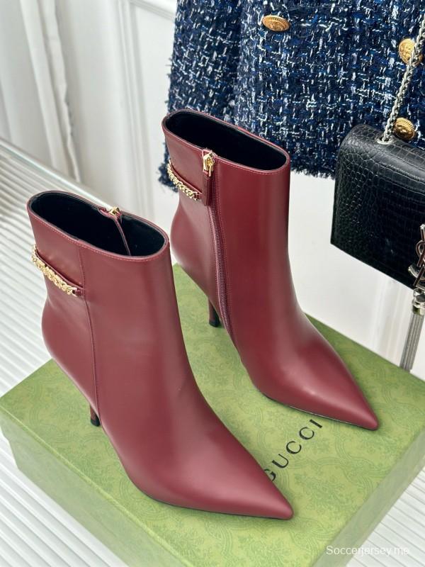 2024 Women Gucci burgundy leather ankle boots chain detail MJ00410